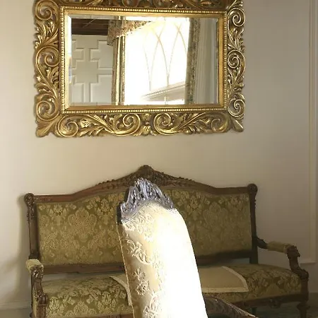 Σαλέ Sir David Balaton Castle *